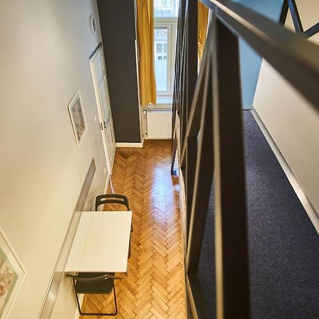 Z40 Apartments - Hostaid Budapest Extérieur photo
